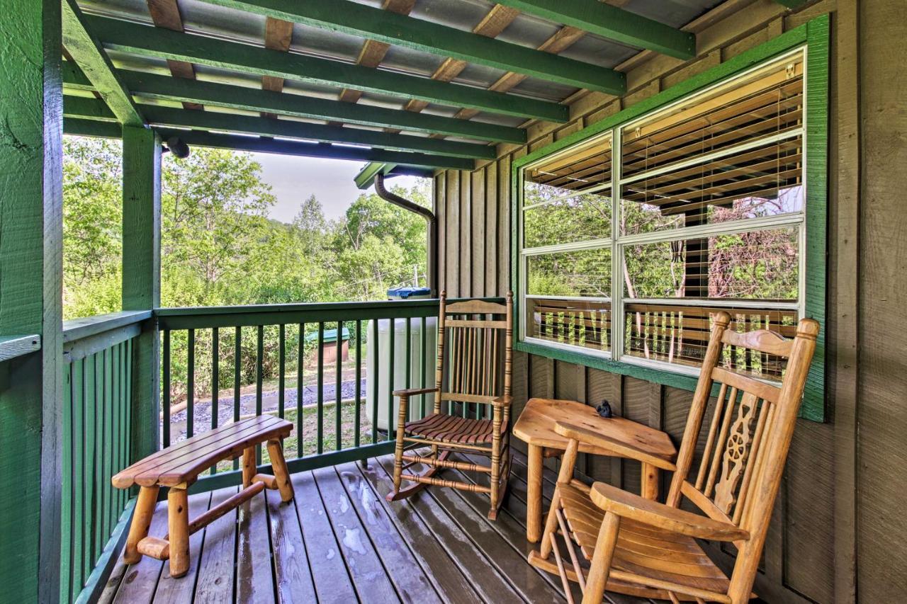 Secluded Cabin With Hot Tub, 3 Mi To Pigeon Forge! Sevierville Exterior foto